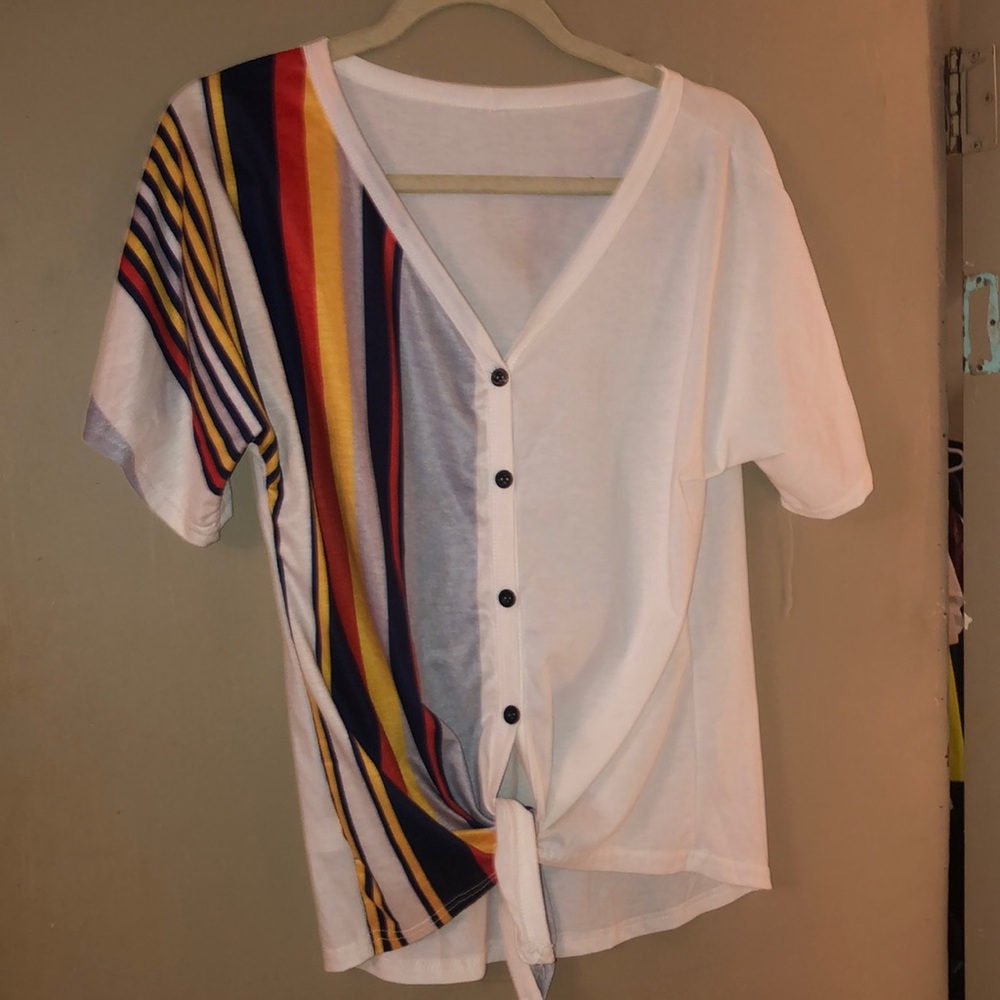 Cut button down top with a tie, never worn